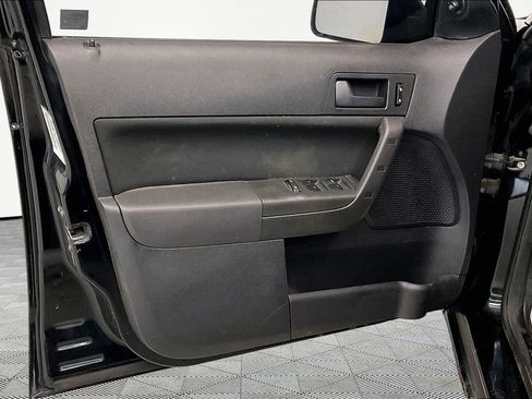 Used 2008 Ford Focus SE FWD image 21