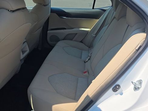 Used 2022 Toyota Camry LE FWD image 22