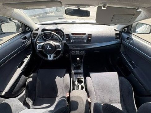 Used 2011 Mitsubishi Lancer Evolution GSR image 19