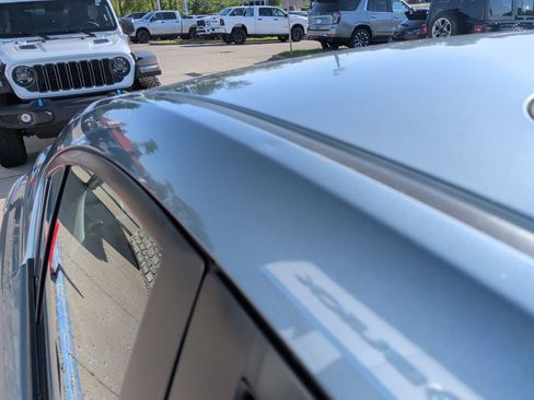 Used 2011 MAZDA MAZDA3 i Touring FWD image 17