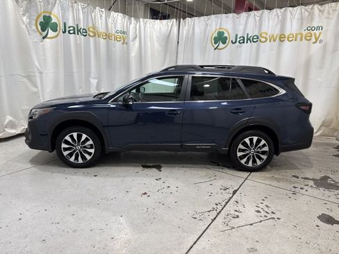 Used 2024 Subaru Outback Limited AWD/4WD image 15