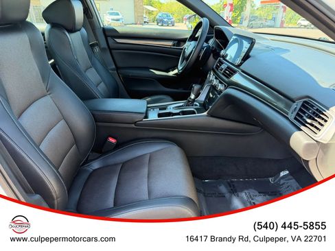 Used 2018 Honda Accord Sport image 15