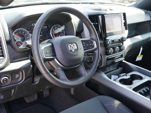 New 2027 RAM 1500 Express AWD/4WD image 24