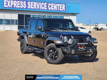 Used 2023 Jeep Gladiator Sport w/ Trailer Tow Package