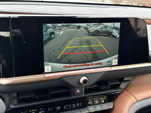 New 2026 Toyota Crown Signia image 23