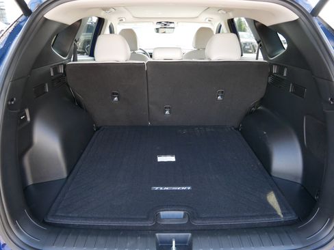 Used 2024 Hyundai Tucson Limited AWD/4WD image 18