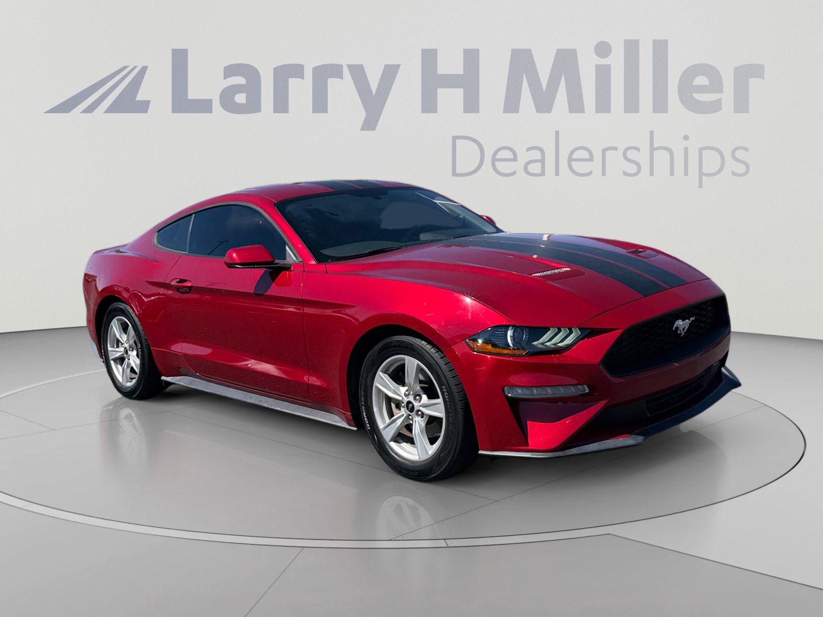 Used 2020 Ford Mustang Coupe RWD image 7