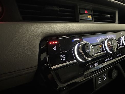 New 2025 Honda Pilot EX-L image 14