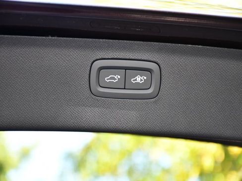 New 2026 Volvo XC90 B6 Plus image 29