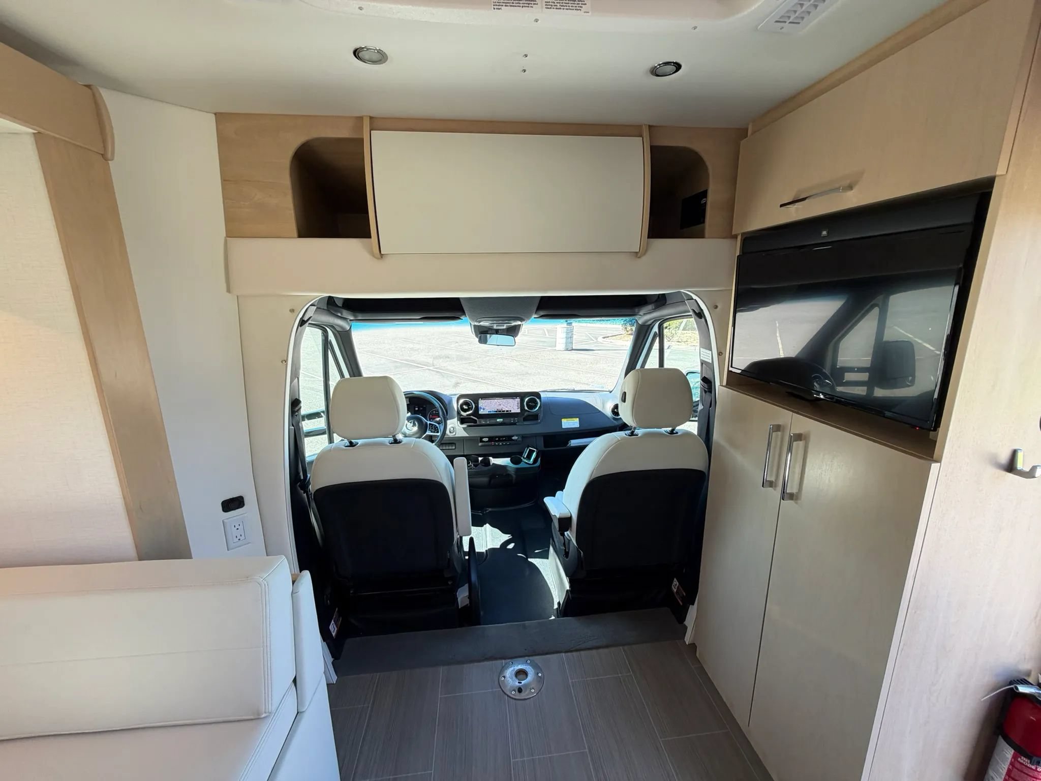 Used 2019 Mercedes-Benz Sprinter 170 image 25