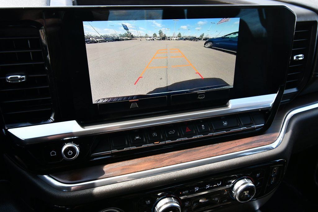 Used 2023 GMC Sierra 1500 SLT w/ SLT Convenience Package AWD/4WD image 28