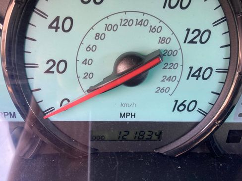 Used 2004 Toyota Solara SE image 17