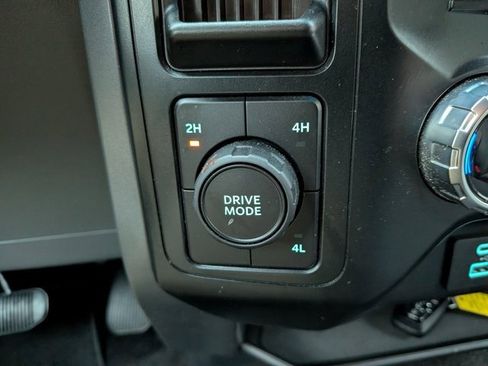 Used 2022 Ford F150 XLT w/ Equipment Group 302A High image 25