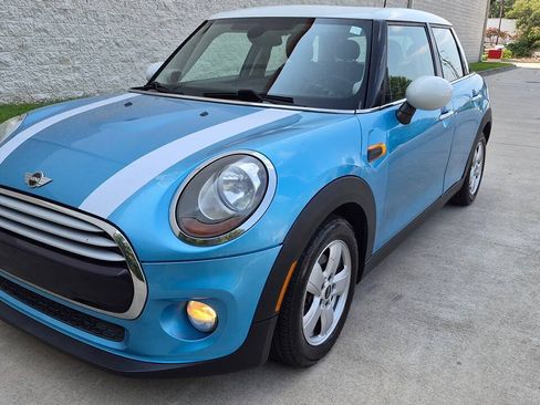 Used 2015 MINI Cooper 4-Door Hardtop FWD image 3