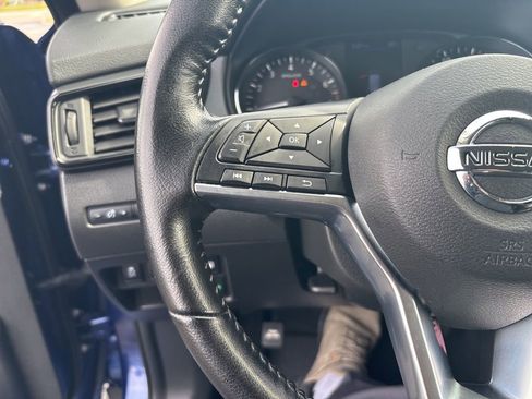 Used 2020 Nissan Rogue S w/ Special Edition Package image 18