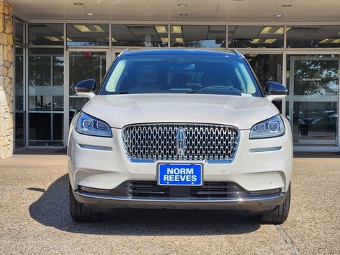 Used 2022 Lincoln Corsair Reserve w/ Equipment Group 201A image 2