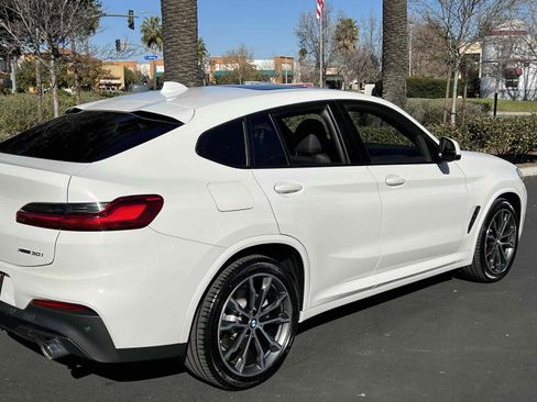 Used 2019 BMW X4 xDrive30i w/ M Sport Package 2 image 38