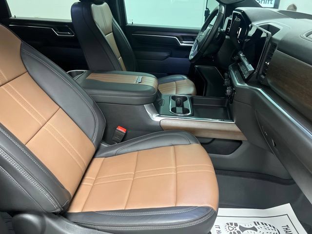 Used 2025 Chevrolet Silverado 3500 High Country w/ High Country Premium Package AWD/4WD image 57