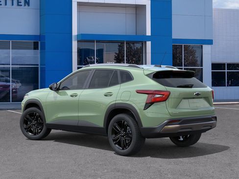 New 2026 Chevrolet Trax ACTIV w/ Driver Confidence Package FWD image 3