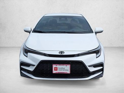 Certified 2026 Toyota Corolla SE w/ SE Package FWD image 2