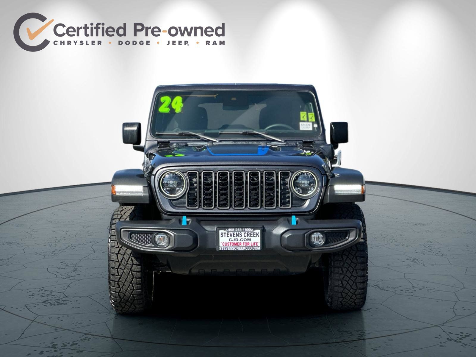 Used 2024 Jeep Wrangler Unlimited Rubicon 4xe AWD/4WD image 9