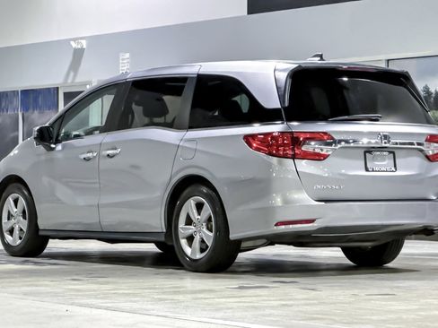 Used 2020 Honda Odyssey EX-L image 3
