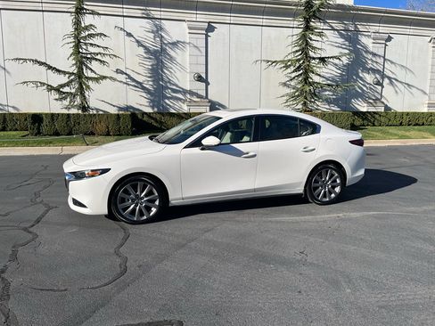 Used 2025 MAZDA MAZDA3 s image 2