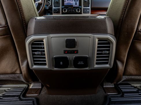 Used 2019 Ford F150 King Ranch w/ Equipment Group 601A Luxury AWD/4WD image 30