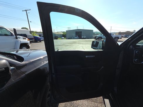 Used 2020 GMC Sierra 1500 SLT AWD/4WD image 8