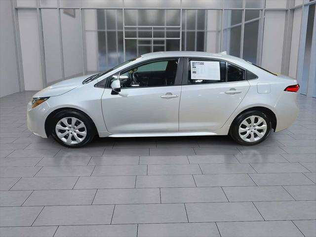 Certified 2021 Toyota Corolla LE FWD image 5