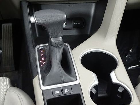 Used 2022 Kia Sportage LX image 33