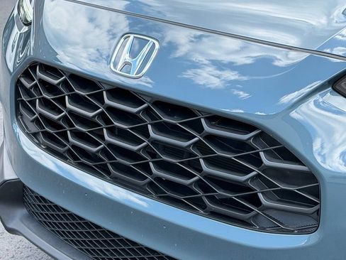 Used 2023 Honda HR-V LX image 17