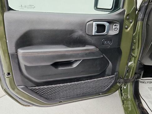 Used 2022 Jeep Gladiator Mojave w/ LED Lighting Group AWD/4WD image 10