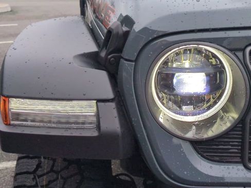 New 2026 Jeep Gladiator Mojave image 10