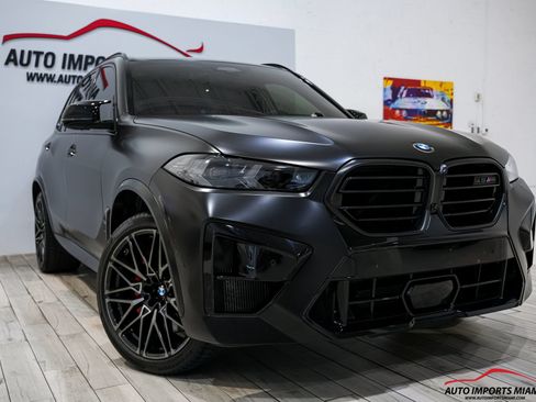 Used 2024 BMW X5 M Competition w/ Executive Package AWD/4WD image 27