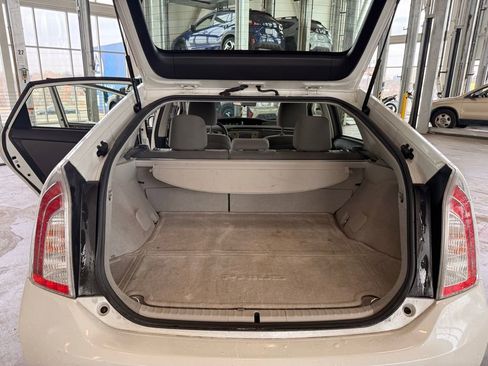 Used 2013 Toyota Prius Two image 16