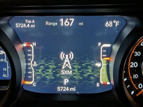 Used 2024 Jeep Wrangler Rubicon w/ Technology Group image 11