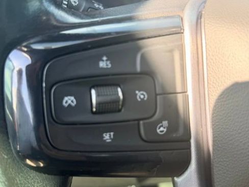 Used 2020 GMC Sierra 1500 SLE w/ SLE Value Package RWD image 23