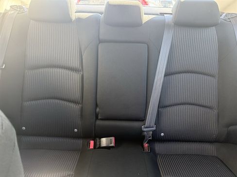 Used 2016 MAZDA MAZDA3 i Sport w/ Preferred Equipment Package image 21