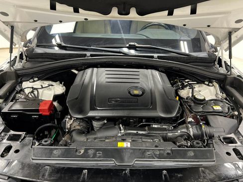 Used 2018 Land Rover Range Rover Velar R-Dynamic SE AWD/4WD image 30