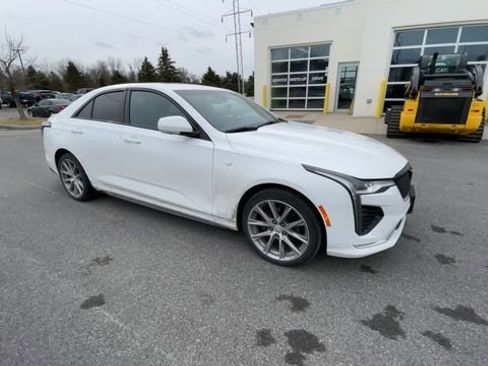 Used 2022 Cadillac CT4 Sport image 2