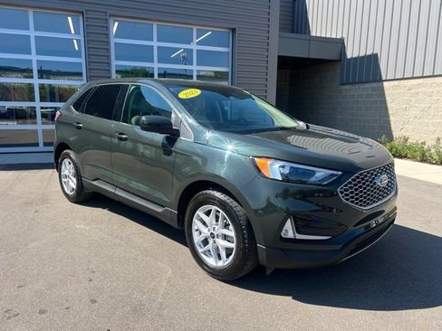 Used 2023 Ford Edge SEL w/ Convenience Package AWD/4WD image 3