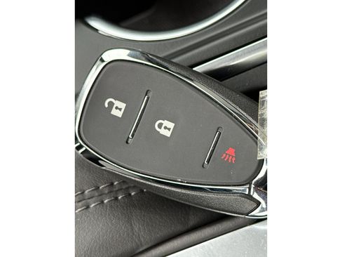 Used 2021 Chevrolet Equinox LS w/ LS Convenience Package FWD image 35