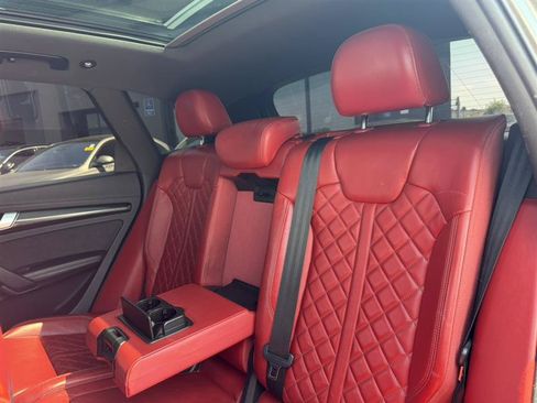 Used 2018 Audi SQ5 Premium Plus w/ Navigation Package AWD/4WD image 29