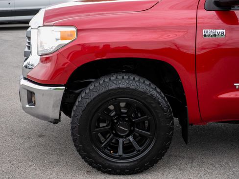 Used 2015 Toyota Tundra SR5 w/ TRD Off Road Package image 10