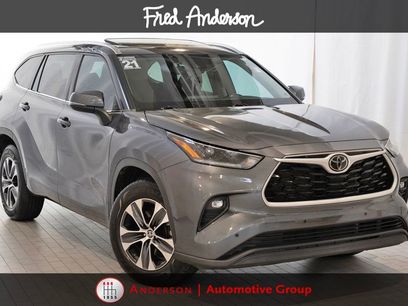 Used 2021 Toyota Highlander XLE