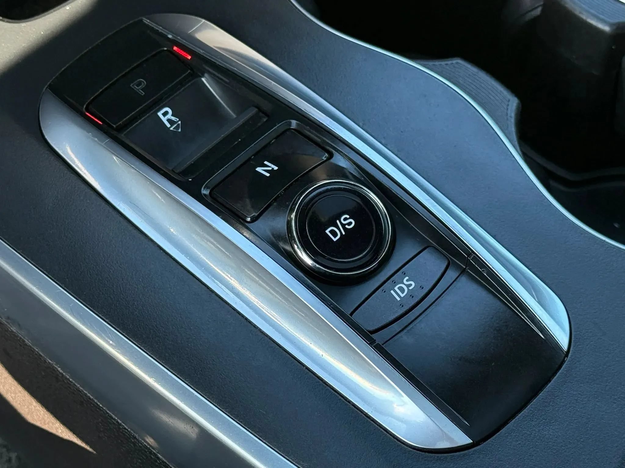 Used 2016 Acura MDX w/ Technology Package FWD image 29