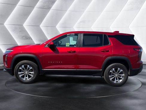 Certified 2026 Chevrolet Equinox LT w/ Safety and Technology Package FWD image 2