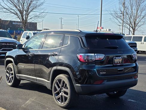 New 2026 Jeep Compass Latitude image 7