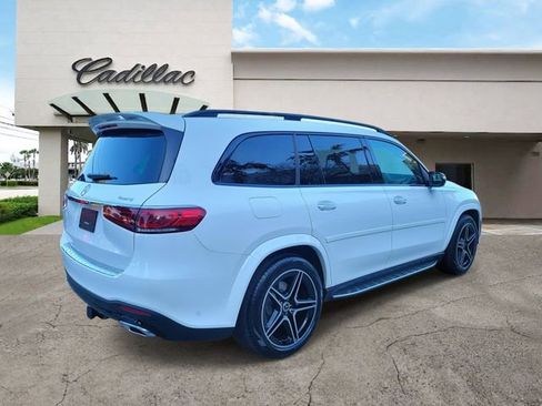 Used 2023 Mercedes-Benz GLS 450 4MATIC w/ AMG Line Exterior image 5